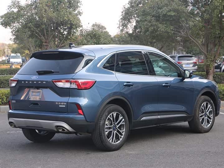 Ford Escape 2024 2024款 EcoBoost 245 两驱耀享款