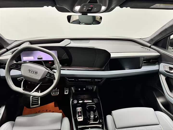 Audi Q6L e-tron 2026 2026款 首发领航版