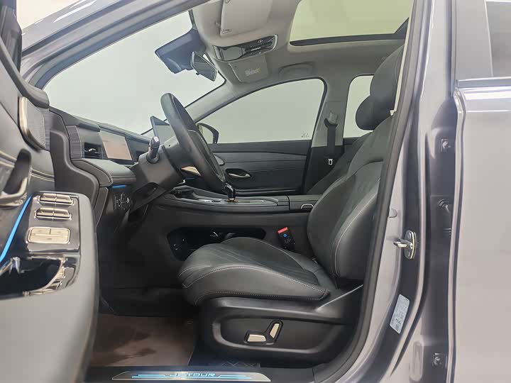 Jetour X90 C-DM Hybrid 2025 2025款 豪华版 5座