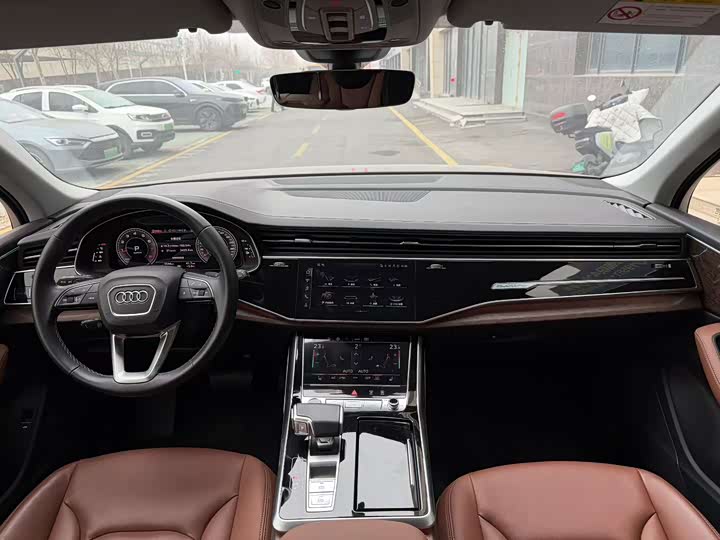 Audi Q7 2024 2024款 45 TFSI quattro S line黑武士型