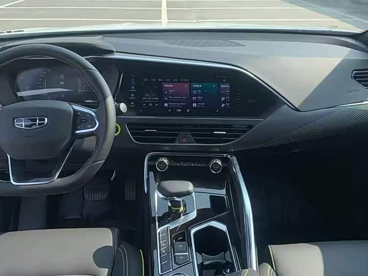 Geely Tugella S 2021 2021款 2.0TD DCT两驱雷霆版