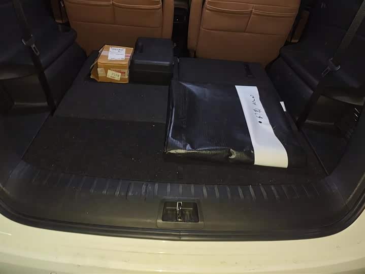 Buick GL6 2021 2021款 323T 轻混动互联尊贵型