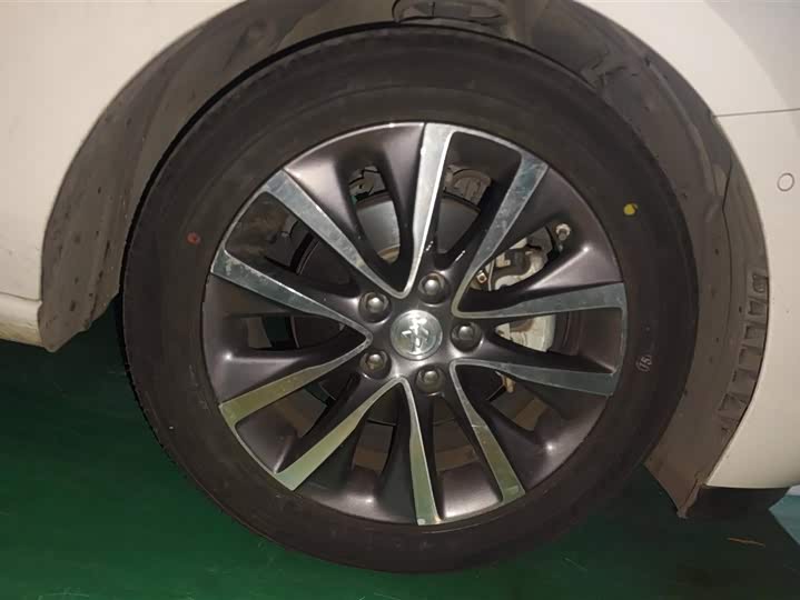 Buick GL6 2021 2021款 323T 轻混动互联尊贵型