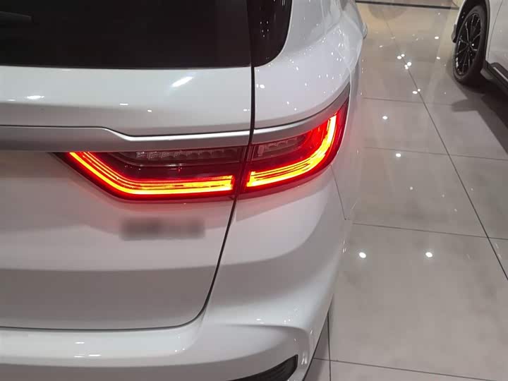 Geely Vision X6 2020 2020款 1.4T CVT尊贵型