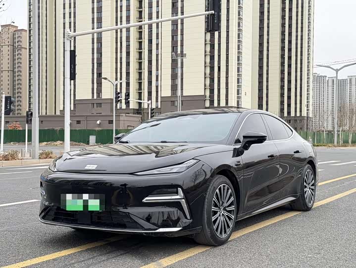 Geely Galaxy Starshine 8 EM-i 2025 2025款 130km EM-P 探索版