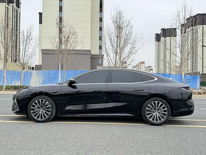 Geely Galaxy Starshine 8 EM-i 2025 2025款 130km EM-P 探索版