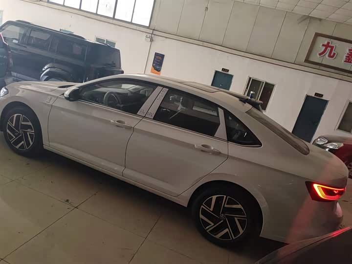 2026 Volkswagen Sagitar L