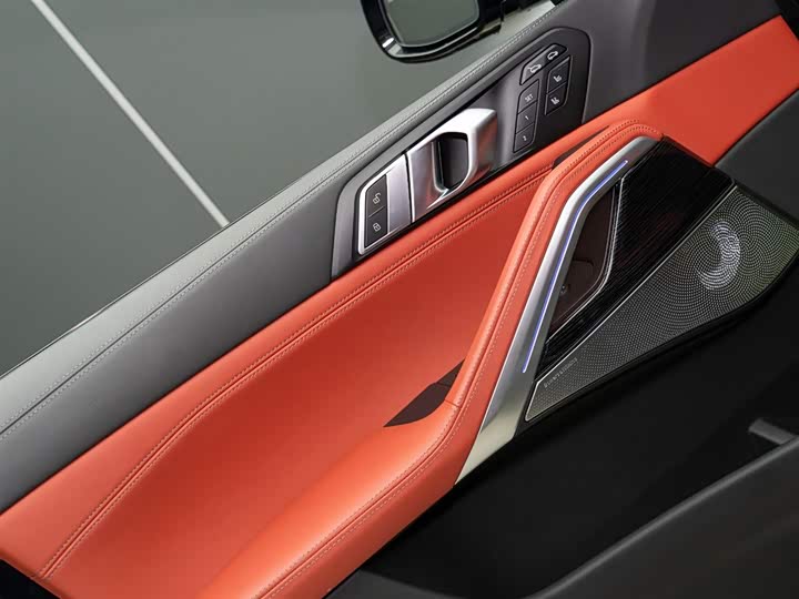 BMW X6 M 2023 2023款 X6 M 雷霆版