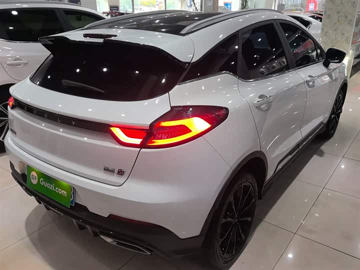 Geely Emgrand GS 2021 2021款 1.4T CVT尊贵型