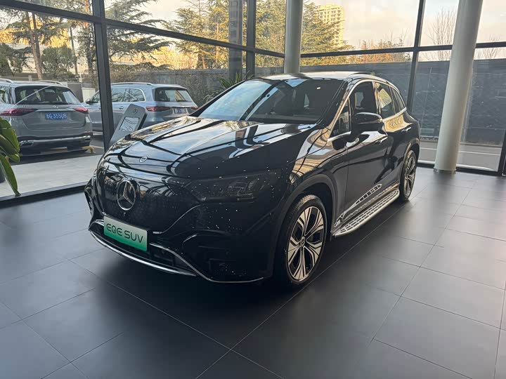 Mercedes-Benz EQE SUV 2024 2024款 500 4MATIC 先锋版