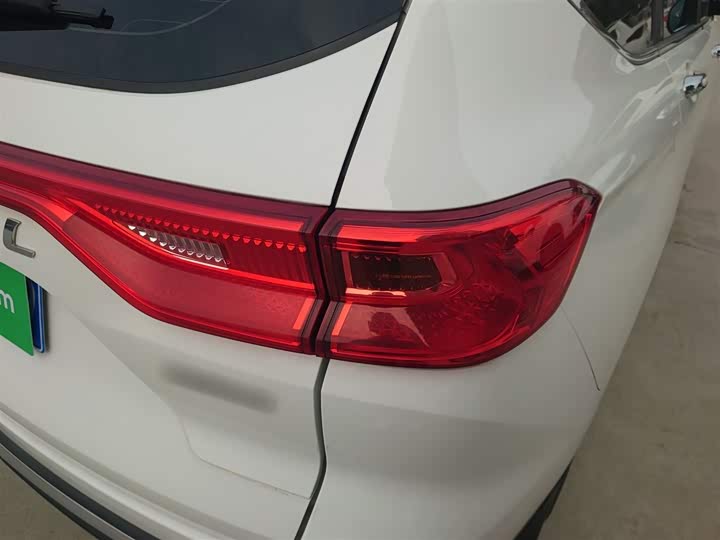 Haval M6 2023 2023款 PLUS 1.5T DCT精英智联型