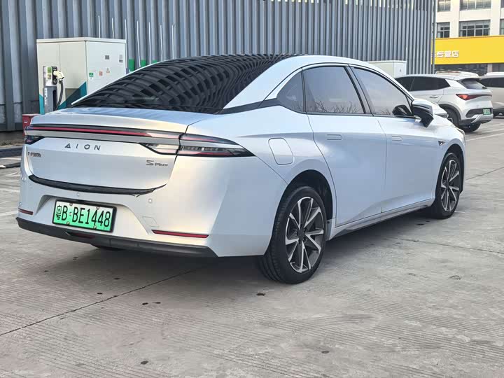 GAC Aion S Plus 2023 2023款 80 科技版 三元锂