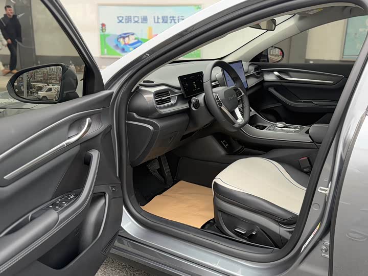 BYD Destroyer 05 2024 2024款 荣耀版 DM-i 120KM 尊荣型