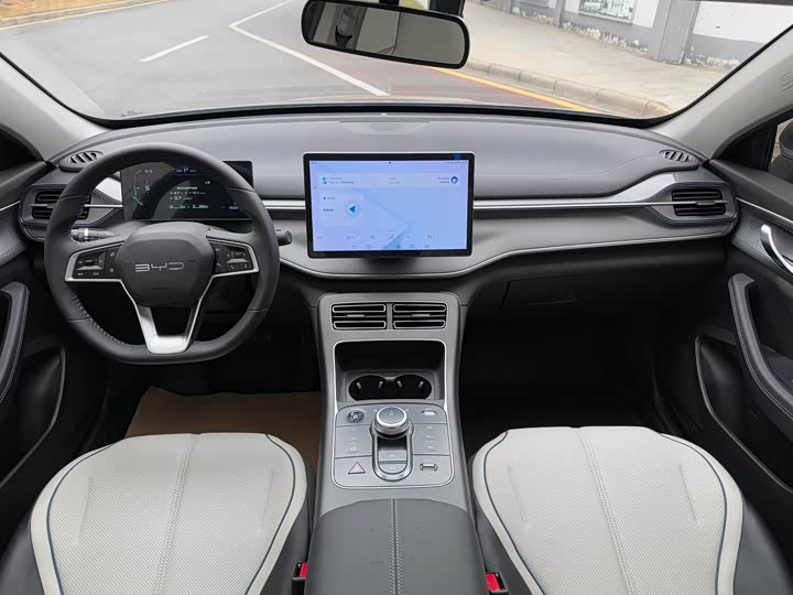 BYD Destroyer 05 2024 2024款 荣耀版 DM-i 120KM 尊荣型