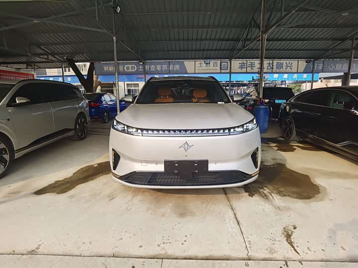 Dongfeng Yipai eπ 008 2025 2025款 210Ultra增程版 5座