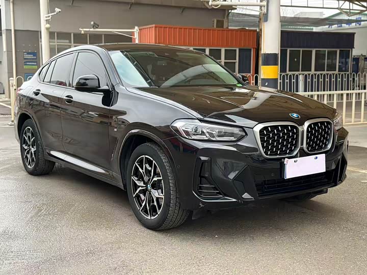 BMW X4 2022 2022款 xDrive 25i M运动套装