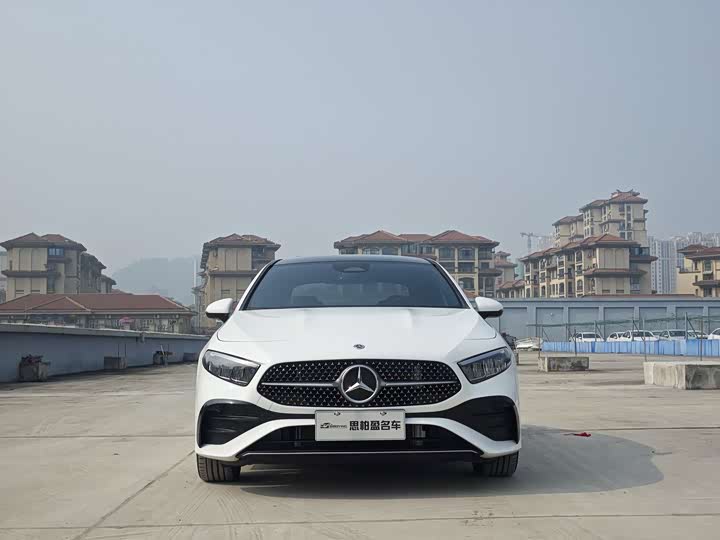 Mercedes-Benz A-Class 2024 2024款 A 200 L 时尚型
