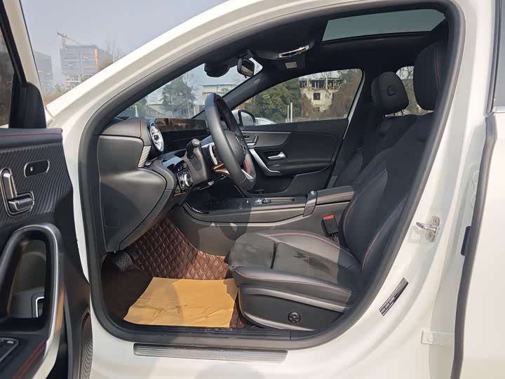 Mercedes-Benz A-Class 2024 2024款 A 200 L 时尚型