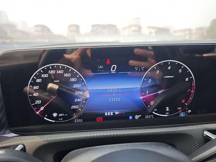 Mercedes-Benz A-Class 2024 2024款 A 200 L 时尚型