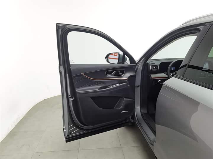 Chery Tiggo 9 2023 2023款 2.0T 双离合两驱豪华版 5座