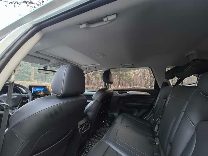 Haval M6 2023 2023款 PLUS 1.5T 手动豪华智联型