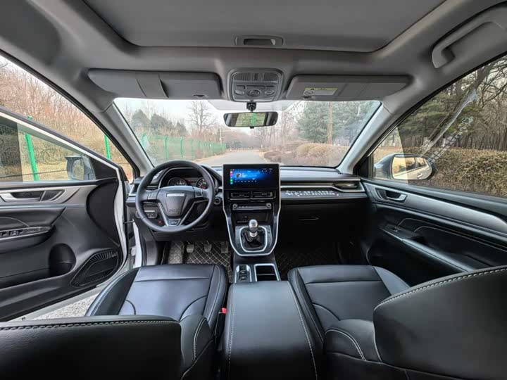 Haval M6 2023 2023款 PLUS 1.5T 手动豪华智联型