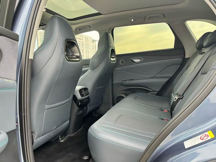 BYD Sea Lion 07 DM-i Hybrid 2025 2025款 150 领航+版