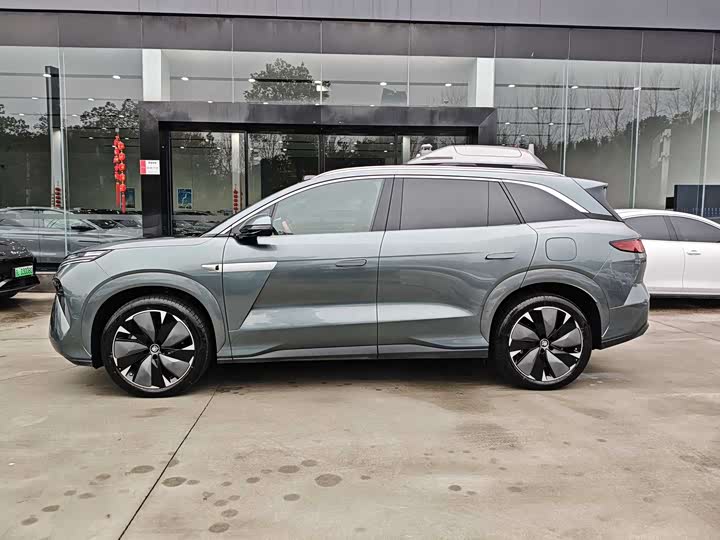 BYD Tang L 2025 2025款 DM 175KM无人机玩家版