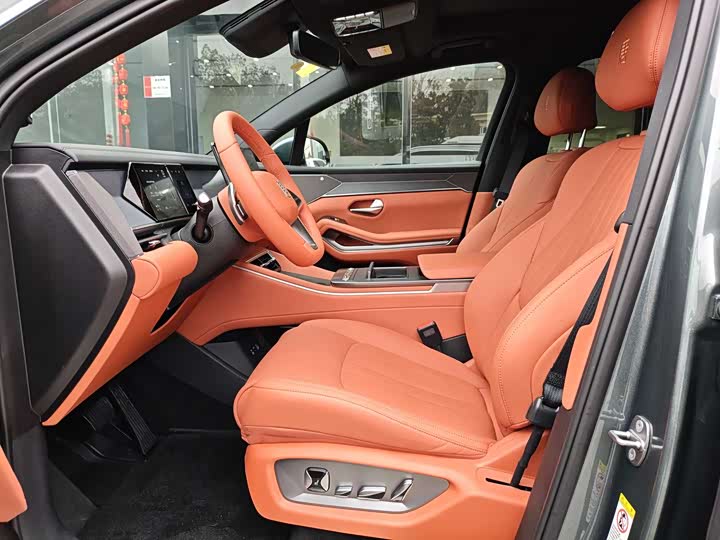 BYD Tang L 2025 2025款 DM 175KM无人机玩家版