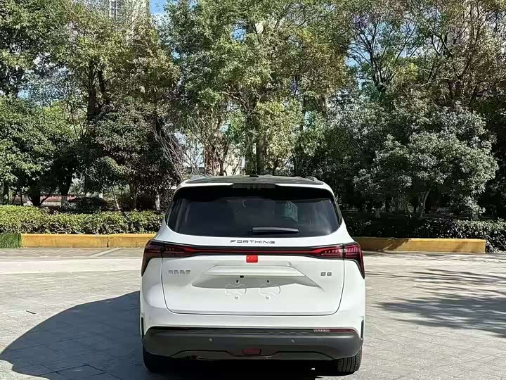 Dongfeng Forthing Yacht 2022 2022款 1.5T DCT逐浪版