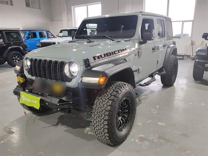 Jeep Wrangler 2024 2024款 2.0T 罗宾汉四门版