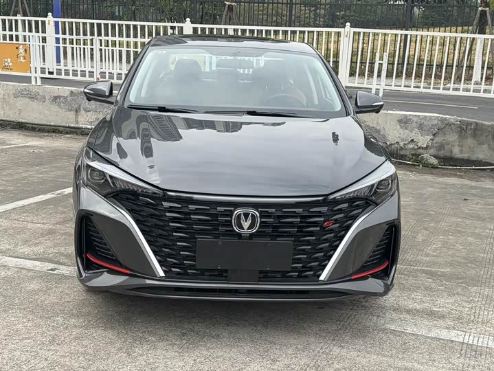 Changan Eado Plus 2025 2025款 蓝鲸 1.5T 高能版