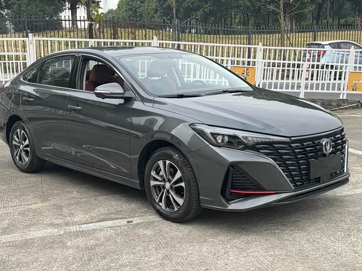 Changan Eado Plus 2025 2025款 蓝鲸 1.5T 高能版