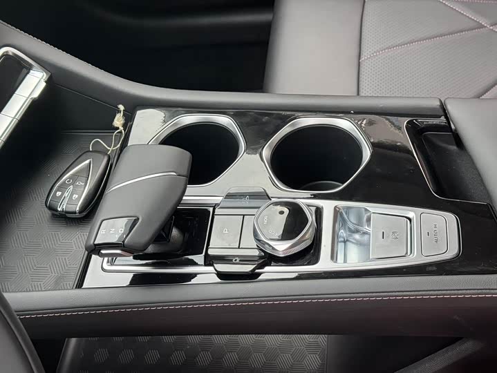 Changan Eado Plus 2025 2025款 蓝鲸 1.5T 高能版