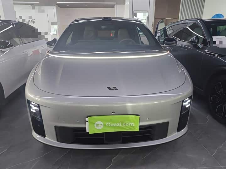 LiXiang i6 2025 2025款 两驱标准版