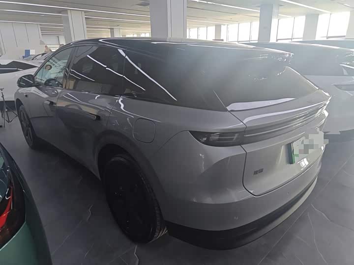 LiXiang i6 2025 2025款 两驱标准版