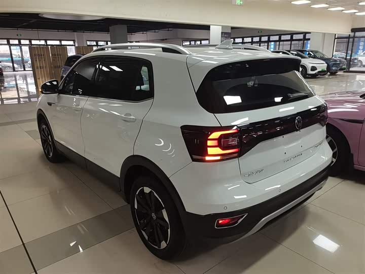 Volkswagen Tacqua 2023 2023款 200TSI DSG 悦智联版