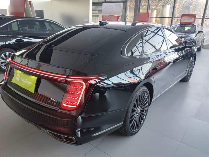 Hongqi H9 2025 2025款 2.0T 两驱旗享私享风尚版 5座