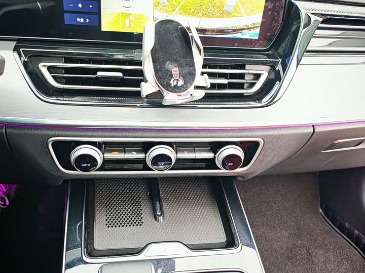 Hongqi HS5 2025 2025款 2.0T 两驱旗享Pro版