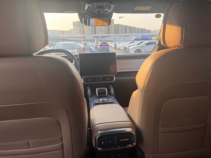 Jetour T2 2024 2024款 2.0T 四驱穿越PRO娱乐版