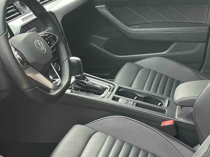 Volkswagen Magotan 2025 2025款 众享款 280TSI DSG舒适型