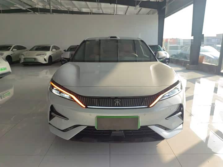 2025 BYD Song L