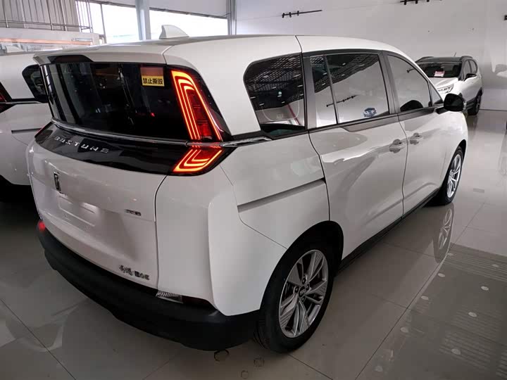 Bestune NAT 2023 2023款 PRO 舒享出行版 419km