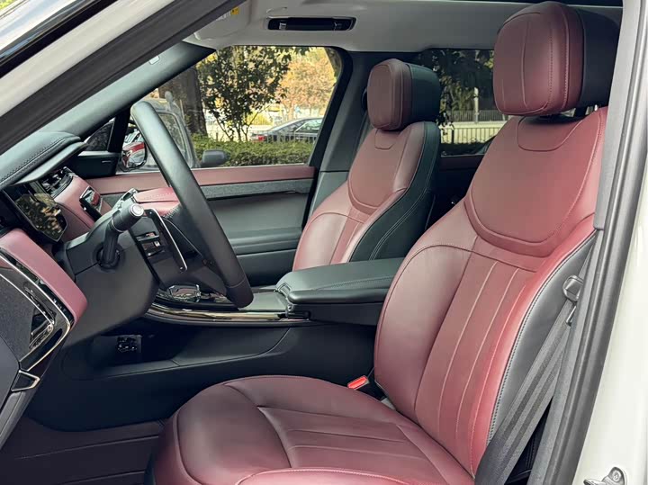 Land Rover Range Rover Sport 2024 2024款 400PS Dynamic SE