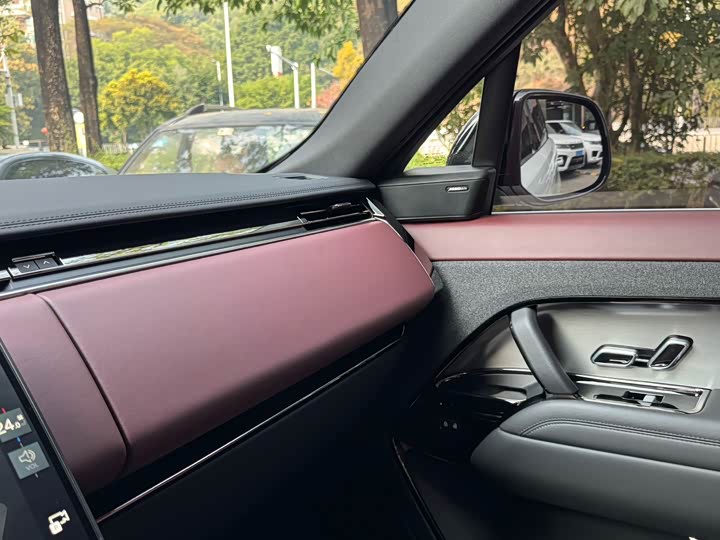 Land Rover Range Rover Sport 2024 2024款 400PS Dynamic SE