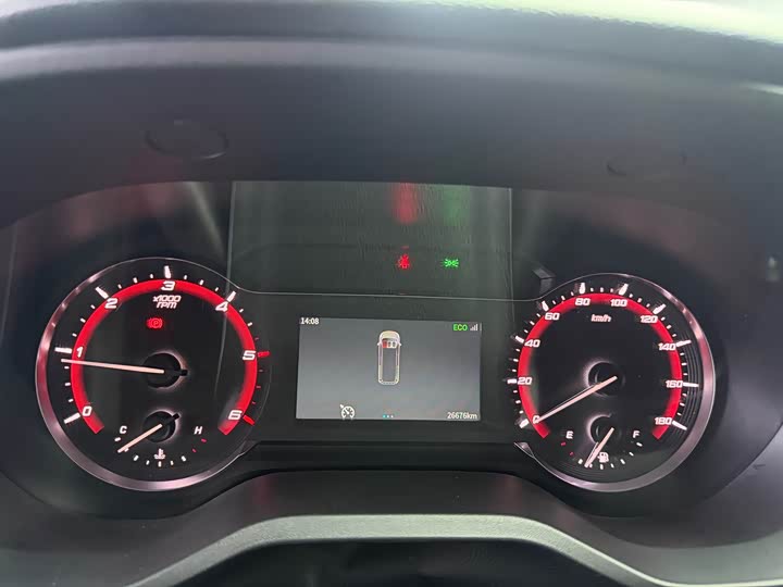 Maxus V70 2025 2025款 2.0T 手动短轴低顶精英版 5/6座（125Ps）