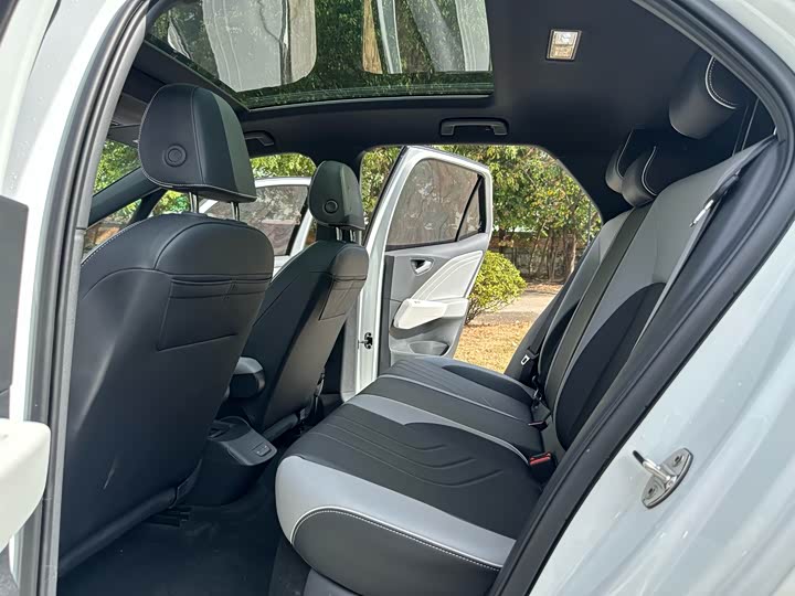 Volkswagen ID.3 2025 2025款 聪明款 极智氧气版