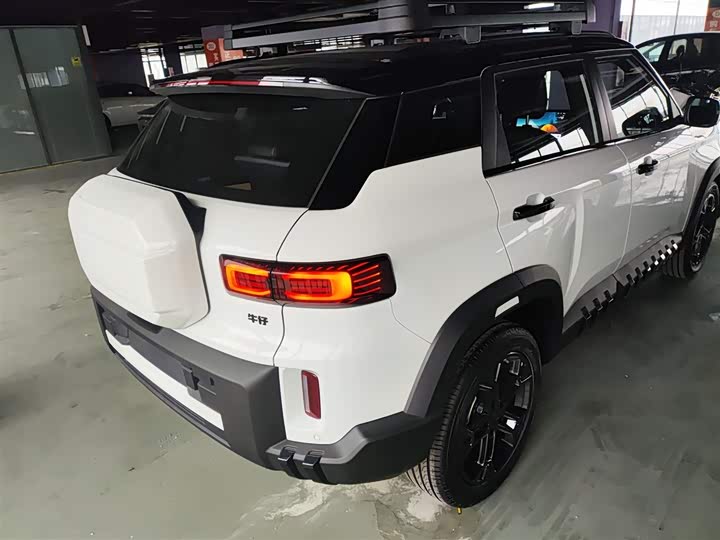 Geely Cowboy 2025 2025款 1.5TD 潮玩版