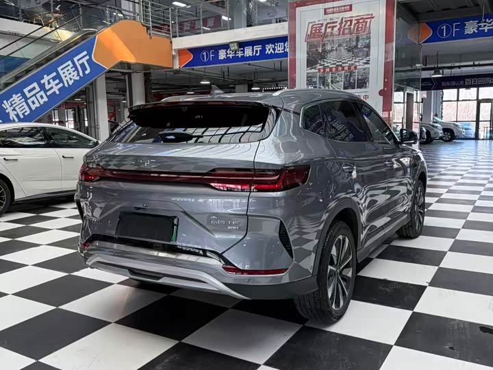 2025 BYD Song Plus Hybrid/EV