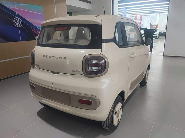 Bestune Pony 2026 2026款 222km 炫彩马